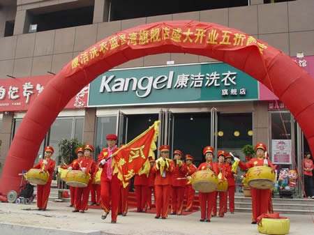 如何合理選擇投資洗衣店的規模大小